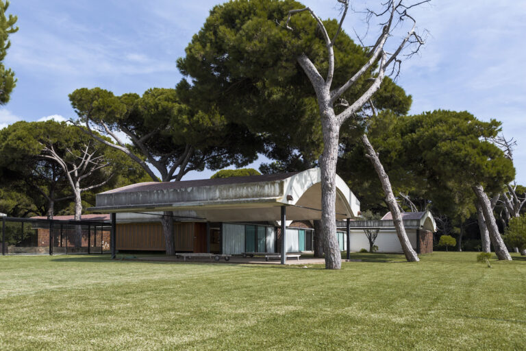 Image: Casa Gomis, El Prat de Llobregat. Photo © Nomad Studio.
